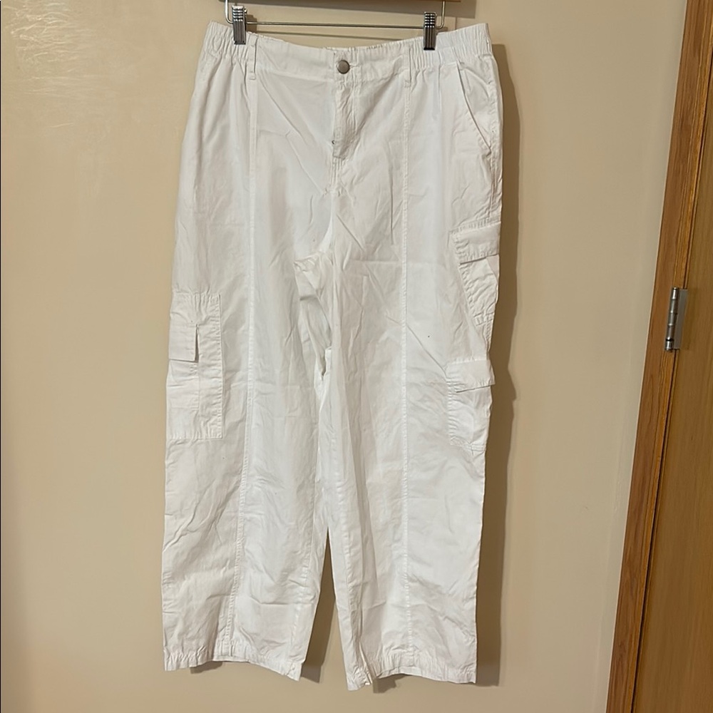 No comment wide leg White Cargo Pants size XL